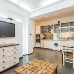 Center Next To Vitosha Boulevard Apartment